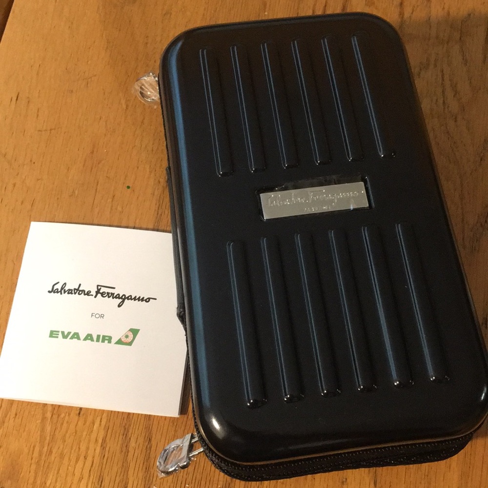 Salvatore Travel Kit